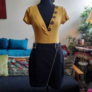 Chic Corduroy Buckled Mini Skirt